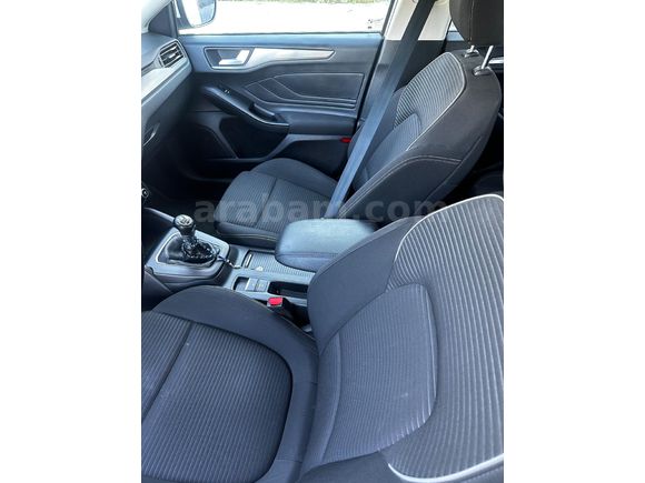 Sahibinden Ford Focus 1.0 EcoBoost Titanium Stil 2023 Model