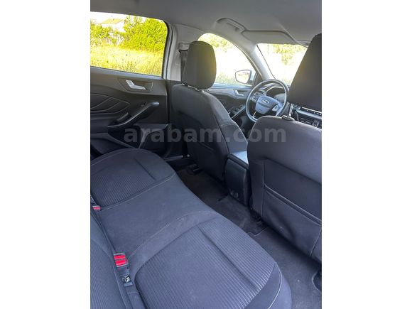 Sahibinden Ford Focus 1.0 EcoBoost Titanium Stil 2023 Model