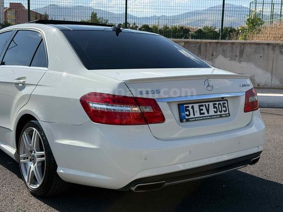 Sahibinden Mercedes - Benz LPG li E 200 CGI BlueEFFICIENCY Avantgarde 2011 Model Niğde