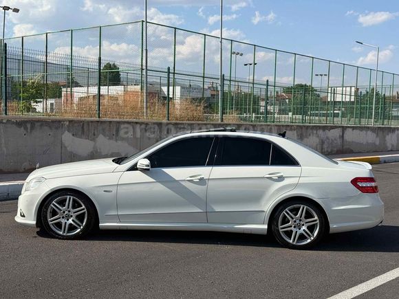 Sahibinden Mercedes - Benz LPG li E 200 CGI BlueEFFICIENCY Avantgarde 2011 Model Niğde