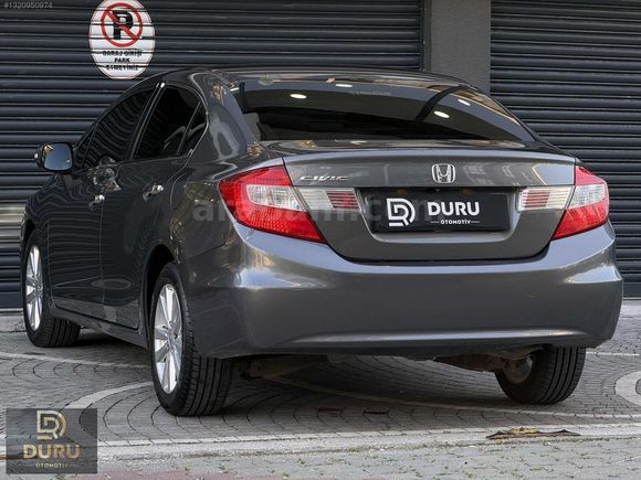 2013 HONDA CIVIC 1.6 i-VTEC ECO ELEGANCE