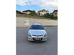 Sahibinden Hyundai i30 1.6 CRDi CW Mode 2011 Model  150.000 km Gri