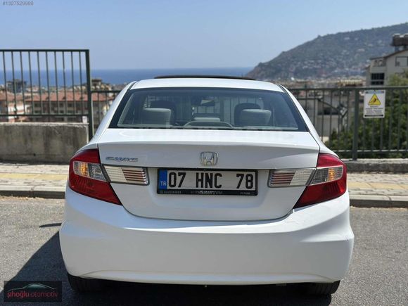 2014 MODEL ECO ELAGENCE HONDA CİVİC 154.000 KM DE LPG