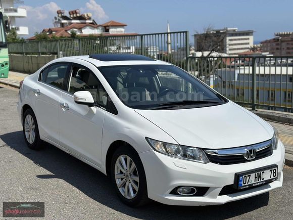 2014 MODEL ECO ELAGENCE HONDA CİVİC 154.000 KM DE LPG