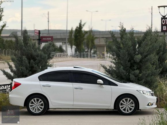 ACİL SATILIK 2012 MODEL HONDA CİVİC 1.6 ECO ELEGANCE KM 120 BİN
