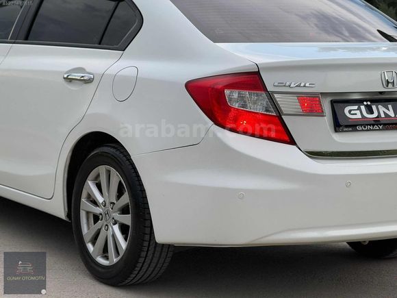ACİL SATILIK 2012 MODEL HONDA CİVİC 1.6 ECO ELEGANCE KM 120 BİN