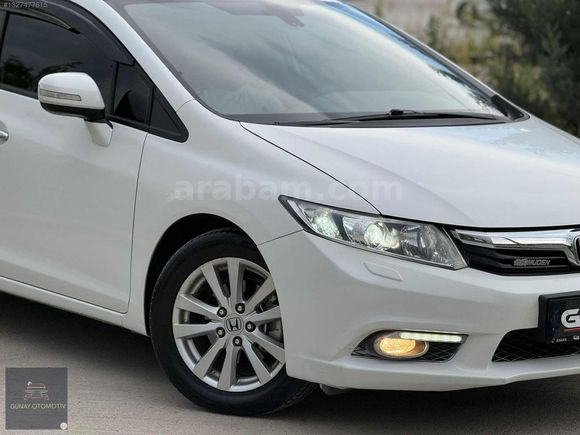 ACİL SATILIK 2012 MODEL HONDA CİVİC 1.6 ECO ELEGANCE KM 120 BİN