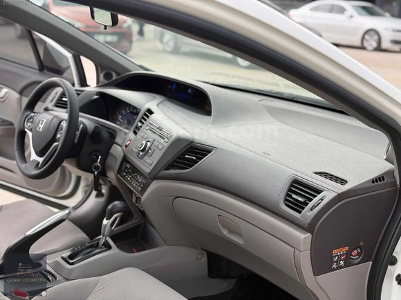 ACİL SATILIK 2012 MODEL HONDA CİVİC 1.6 ECO ELEGANCE KM 120 BİN