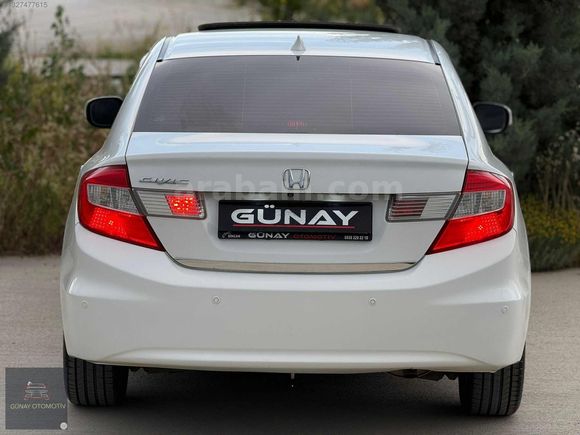 ACİL SATILIK 2012 MODEL HONDA CİVİC 1.6 ECO ELEGANCE KM 120 BİN