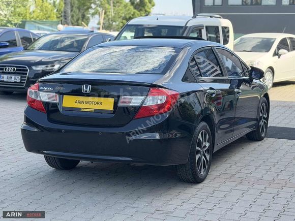 BOYASIZ CİVİC 170.000km (12 TAKSİT)