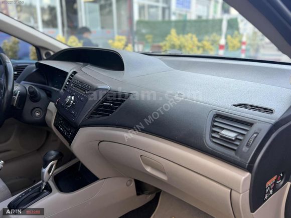 BOYASIZ CİVİC 170.000km (12 TAKSİT)