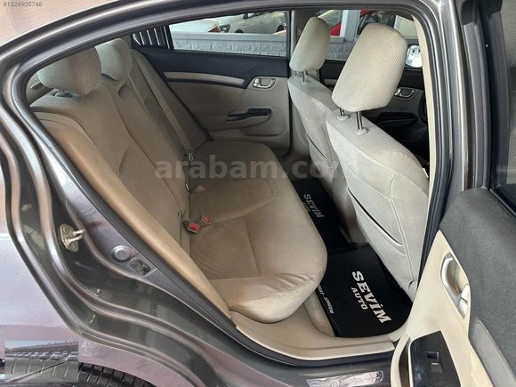 SEVİM AUTO'DAN BOYASIZ HONDA CİVİC 1.6İVTEC ECO ELEGANCE MANUEL