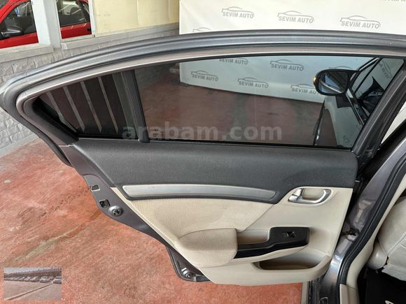 SEVİM AUTO'DAN BOYASIZ HONDA CİVİC 1.6İVTEC ECO ELEGANCE MANUEL