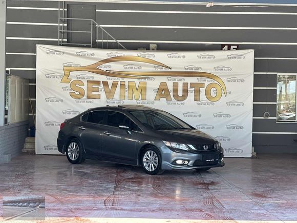 SEVİM AUTO'DAN BOYASIZ HONDA CİVİC 1.6İVTEC ECO ELEGANCE MANUEL