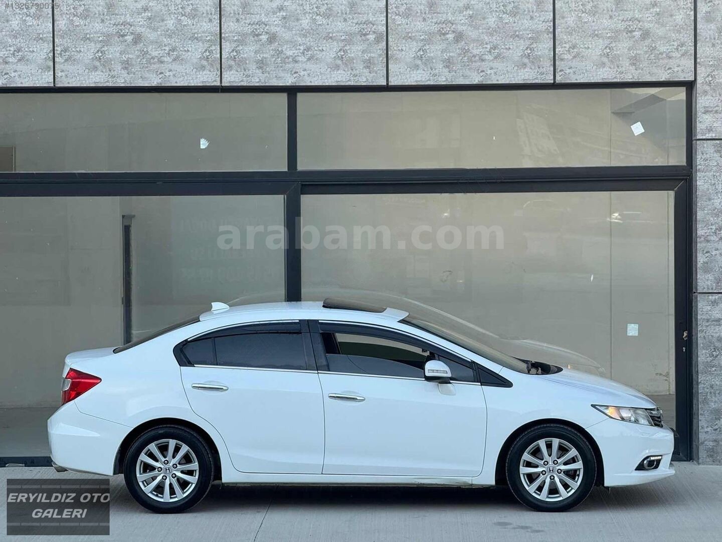 Galeriden Honda Civic 1.6i VTEC Eco Elegance 2013 Model Ankara 134.000 km Beyaz 7