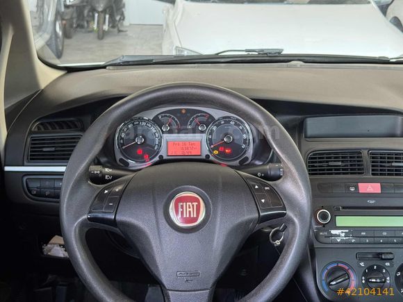 HATASIZ FİAT LİNEA 1.3 MULTİJET ACTIVE PLUS