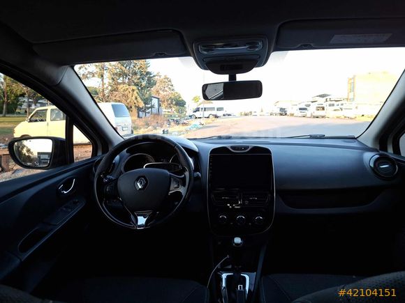 YLD AUTO'DAN 2014 RENAULT CLIO 1.5 DCİ OTOMATİK BAKIMLI