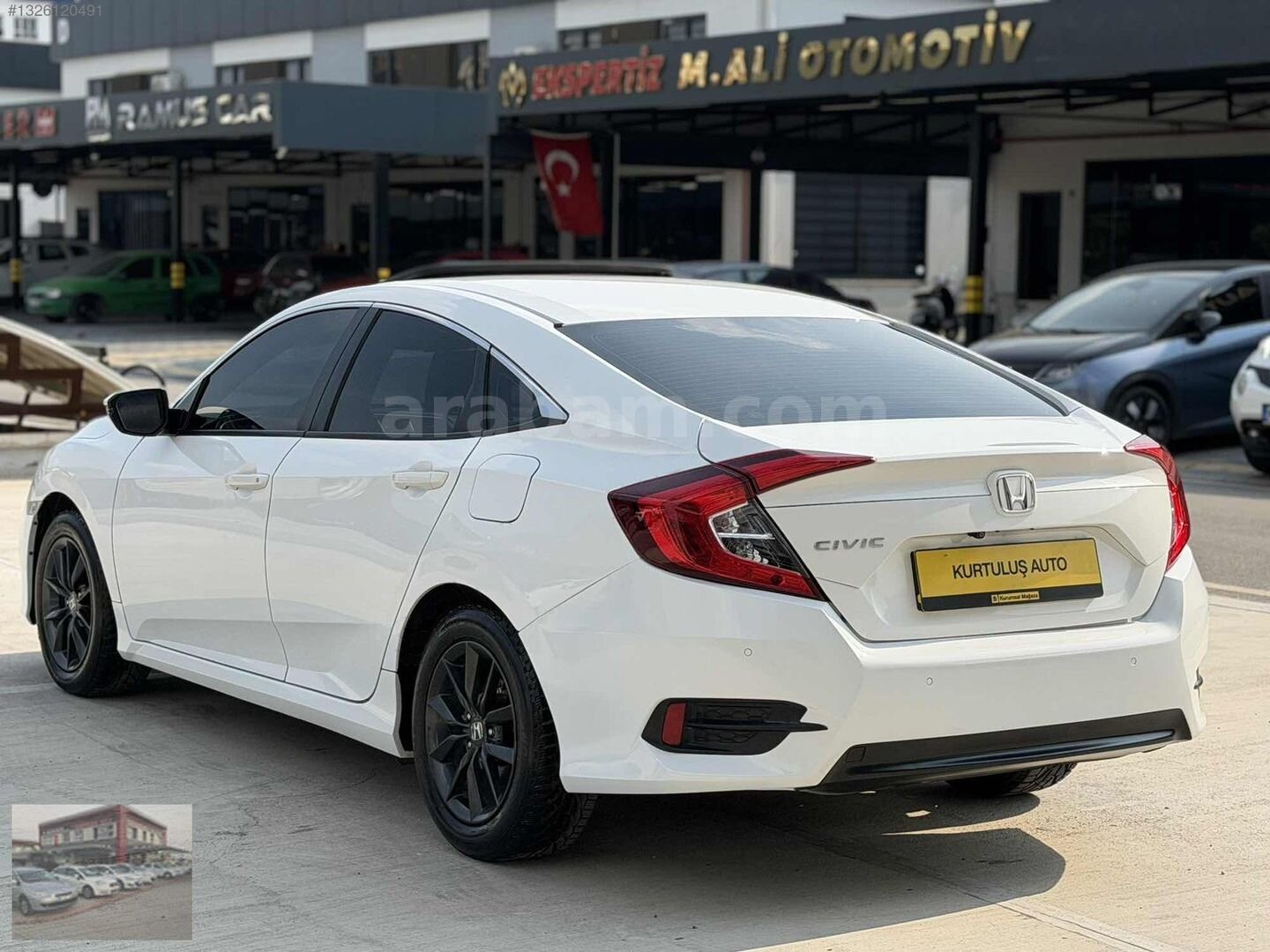 Galeriden Honda Civic 1.6i VTEC Eco Elegance 2019 Model Adana 72.000 km Beyaz 4