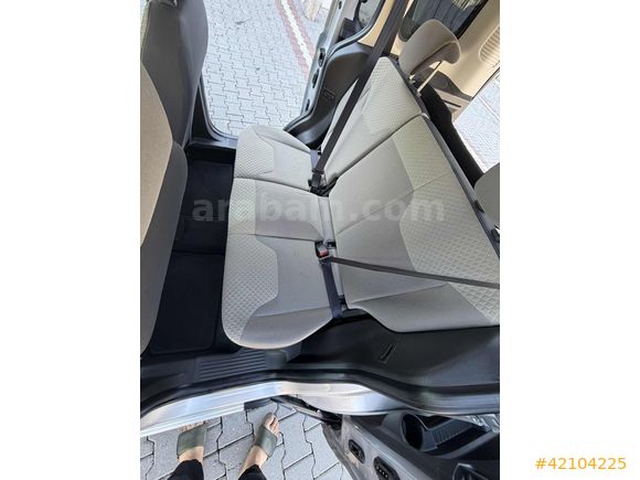 2021 MODEL HATASİZ OTOMOBİL RUHSATLİ 35 BİN KM GERİ GORUSLU