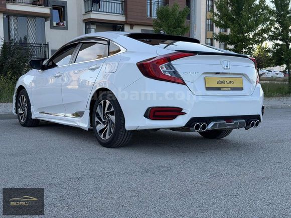 BÖRÜ AUTO'DAN HONDA CİVİC