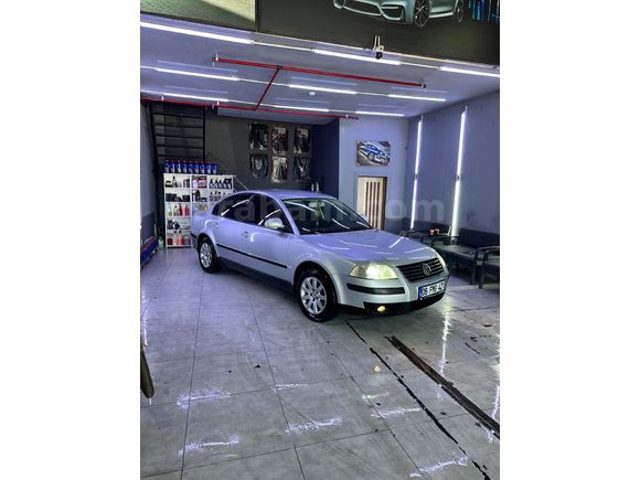 Sahibinden Volkswagen Passat 1.6 2004 Model