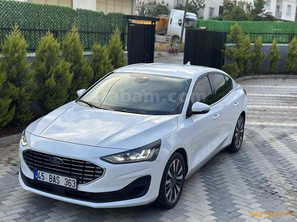 2025 FOCUS 1.5 ECOBLUE TİTANYUMX BOYASIZ ÇİZİKSİZ 38 BİN KM