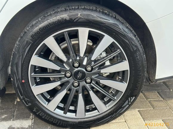 2025 FOCUS 1.5 ECOBLUE TİTANYUMX BOYASIZ ÇİZİKSİZ 38 BİN KM