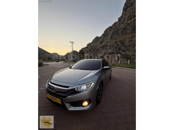 2018 MODEL// FABRİKASYON LPG'li//BOYASIZ CİVİC