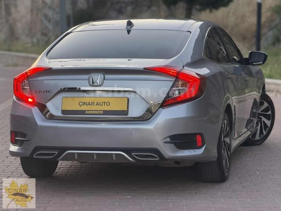 2018 MODEL// FABRİKASYON LPG'li//BOYASIZ CİVİC