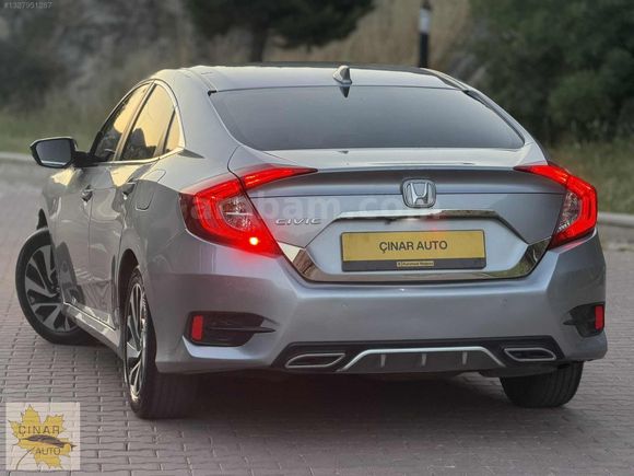 2018 MODEL// FABRİKASYON LPG'li//BOYASIZ CİVİC