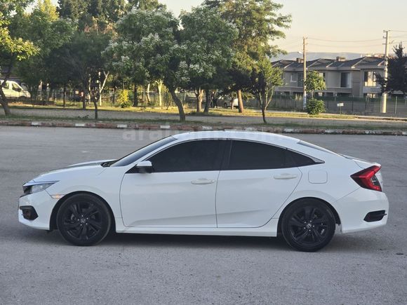 93BİN KM/HATASIZ/DEĞİŞENSİZ/OTOMATİK/CİVİC/ECO ELEGANCE