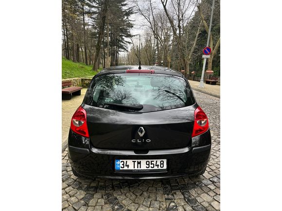 Sahibinden Renault Clio 1.2 Authentique 2009 Model 