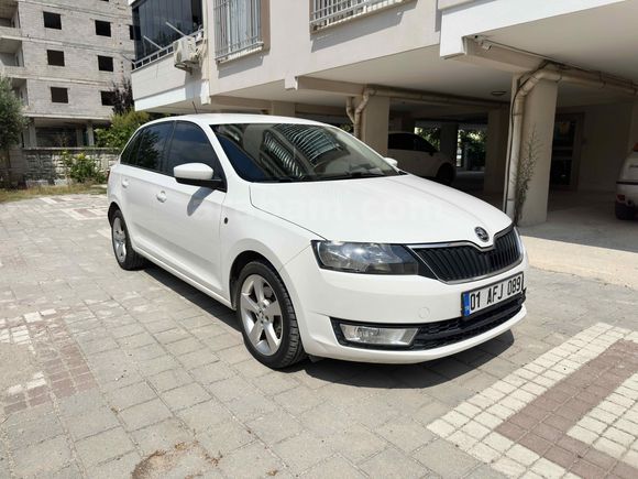 Sahibinden Skoda Rapid 1.6 CR TDI Spaceback Elegance 2014 Model 