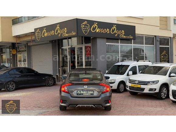 ÖMER ÖZER'DEN HATASIZ 2018 MODEL HONDA CİVİC ECO ELEGANCE