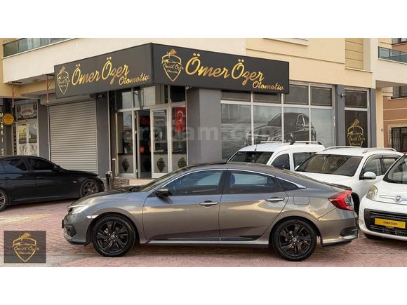 ÖMER ÖZER'DEN HATASIZ 2018 MODEL HONDA CİVİC ECO ELEGANCE