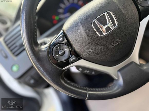 TR'TK 2015 FB7 CİVİC 37.500KM OTOMATK FUL Y.SRVS SUNROF/NAVİGSYN