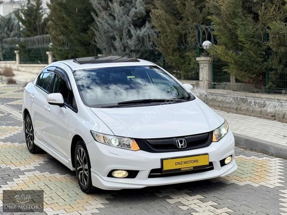 TR'TK 2015 FB7 CİVİC 37.500KM OTOMATK FUL Y.SRVS SUNROF/NAVİGSYN