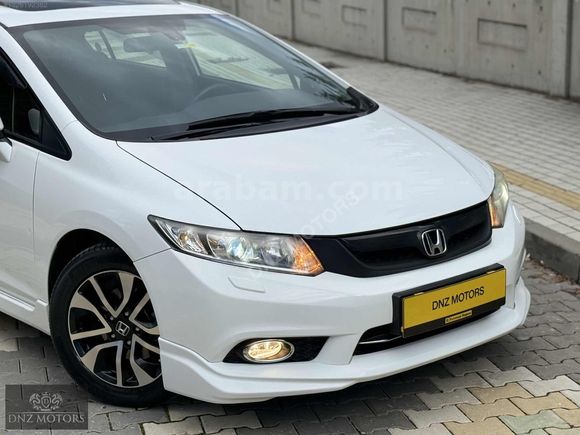 TR'TK 2015 FB7 CİVİC 37.500KM OTOMATK FUL Y.SRVS SUNROF/NAVİGSYN