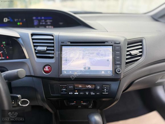 TR'TK 2015 FB7 CİVİC 37.500KM OTOMATK FUL Y.SRVS SUNROF/NAVİGSYN