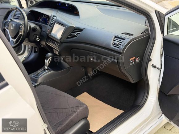 TR'TK 2015 FB7 CİVİC 37.500KM OTOMATK FUL Y.SRVS SUNROF/NAVİGSYN