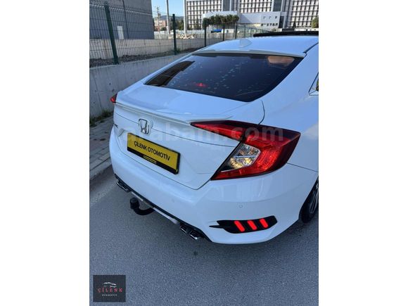 EKSPER GARANTİLİ 83.700 KM DE OTOMATİK VİTES