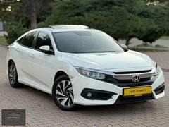 FERİT OTOMOTİVDEN//2019 CİVİC//DEĞİŞENSİZ DÜŞÜK KM//EMSALSİZ//