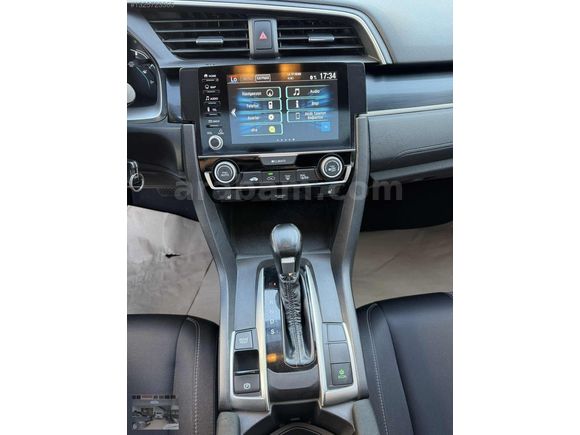 2022 ÇIKIŞLI 102 BİN KM DE FABRİKASYON LPG LANSMAN RENK ELEGANCE