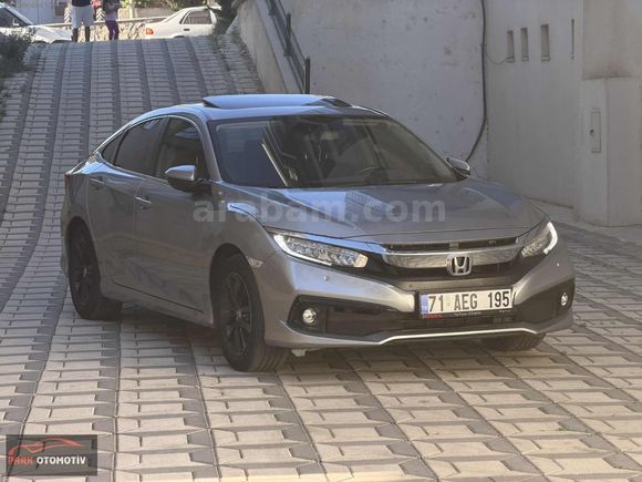 BOYASIZ 2021 HONDA CİVİC ECO ELEGANCE