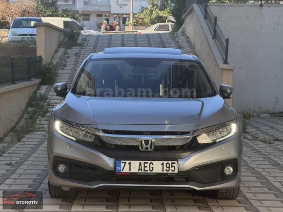 BOYASIZ 2021 HONDA CİVİC ECO ELEGANCE