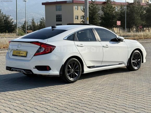 AS DMR AUTO'DAN HONDA CIVIC 1.6 İ-VTEC ECO ELEGANCE HATASIZ