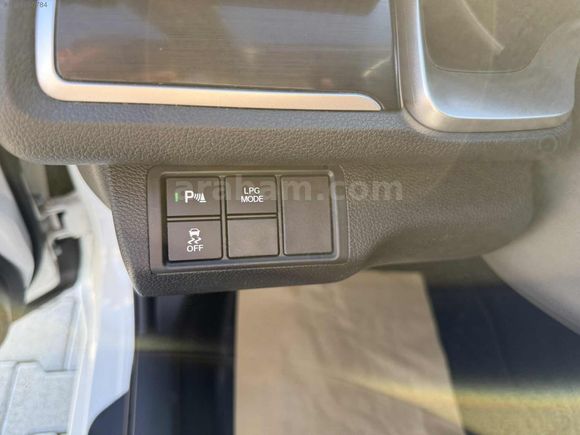 AS DMR AUTO'DAN HONDA CIVIC 1.6 İ-VTEC ECO ELEGANCE HATASIZ