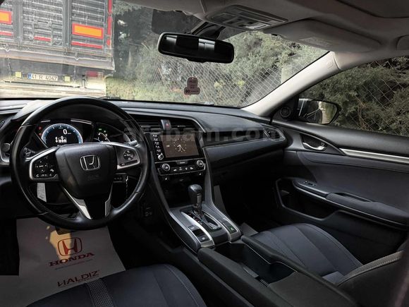 ÖZTÜRK'TEN HONDA CİVİC 1.6iVTEC ECO ELEGANCE