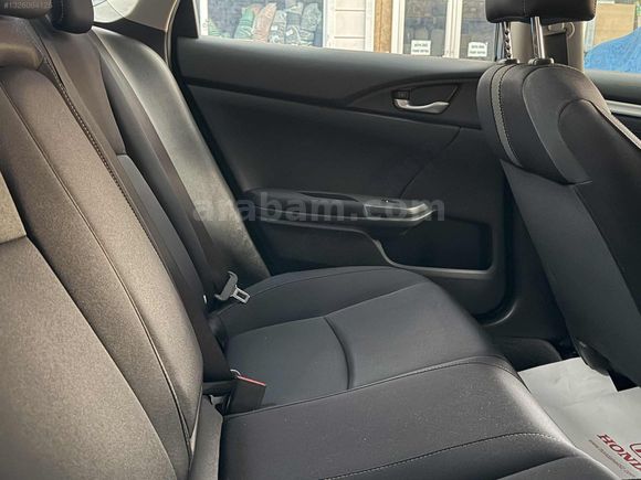 ÖZTÜRK'TEN HONDA CİVİC 1.6iVTEC ECO ELEGANCE
