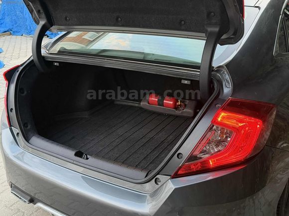 ÖZTÜRK'TEN HONDA CİVİC 1.6iVTEC ECO ELEGANCE